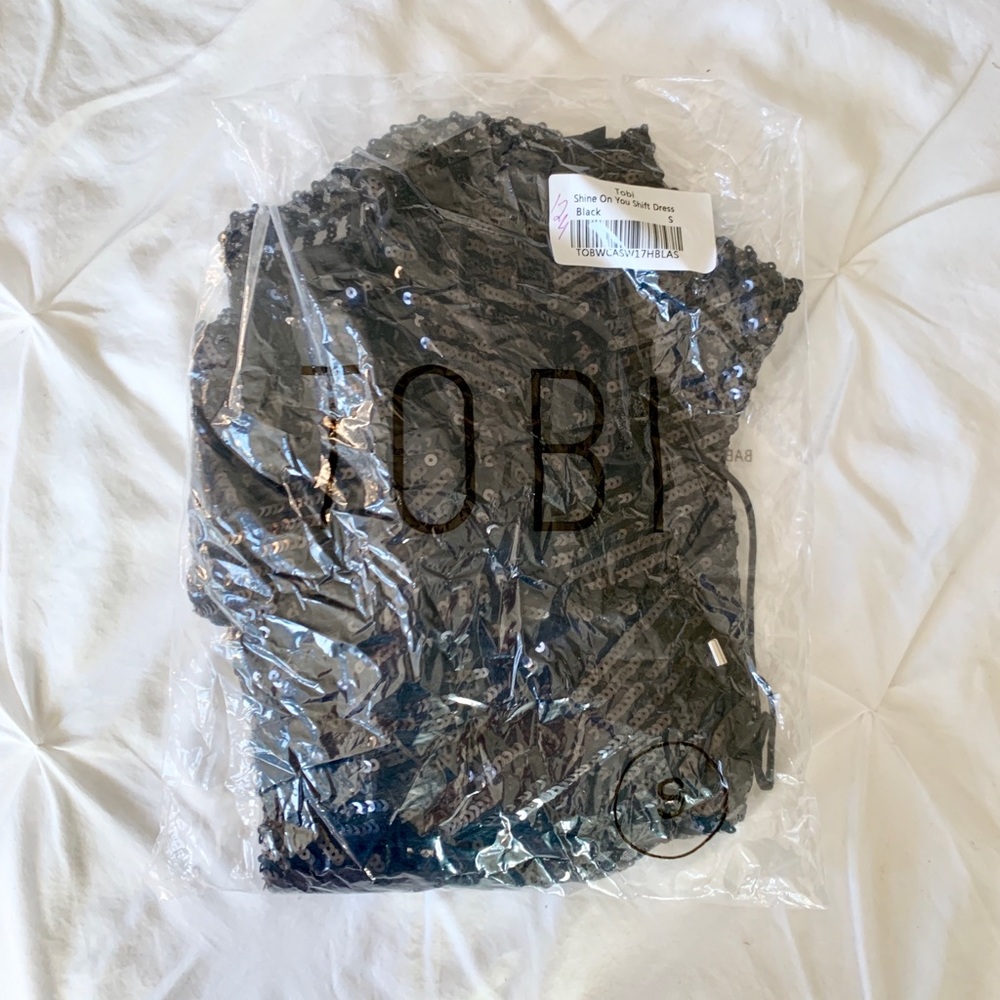 Shine On You Shift Tobi Dress - Picture 3 of 8